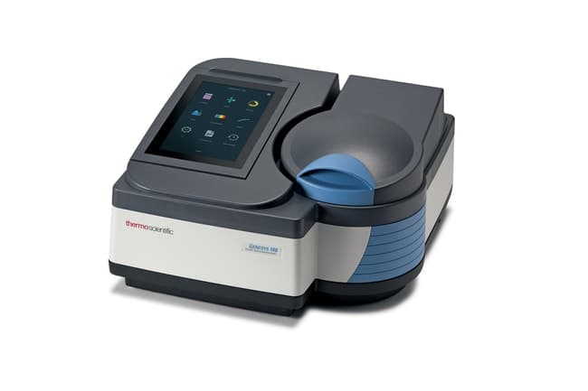 Thermo Scientific GENESYS 140/150 Vis/UV-Vis Spectrophotometers Genesys 140 Spectrophotometer
